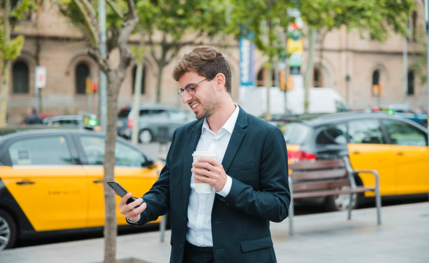 Comment les services de transport améliorent la sécurité sur les routes